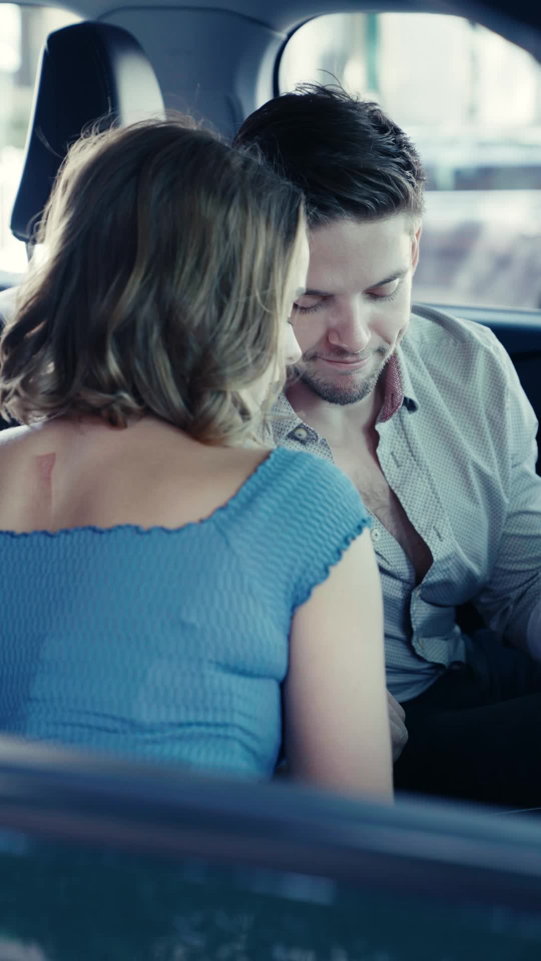 Episódio 30 de Frango Frito, Casamento de Repente