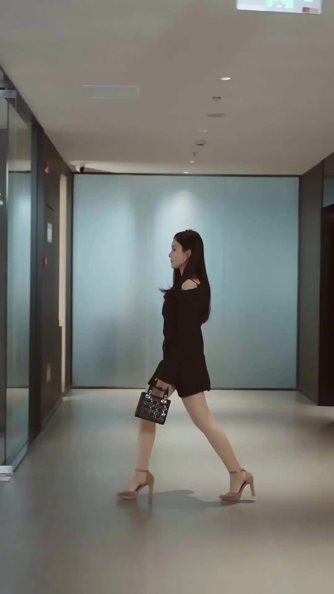 Episódio 12 de Frenesi de Casamento Relâmpago do CEO