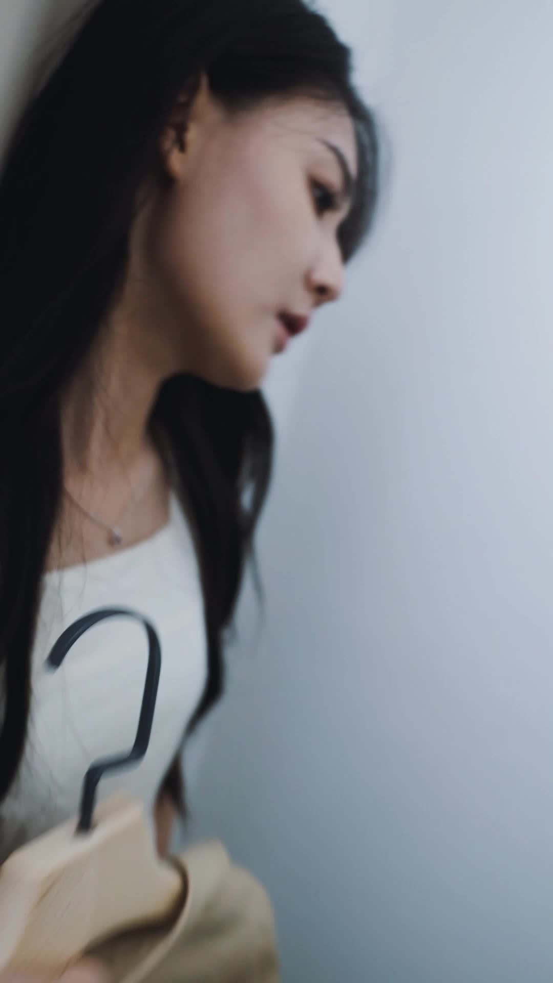 Episódio 43 de Fuga Após Engravidar do Meu Marido em Estado Vegetativo