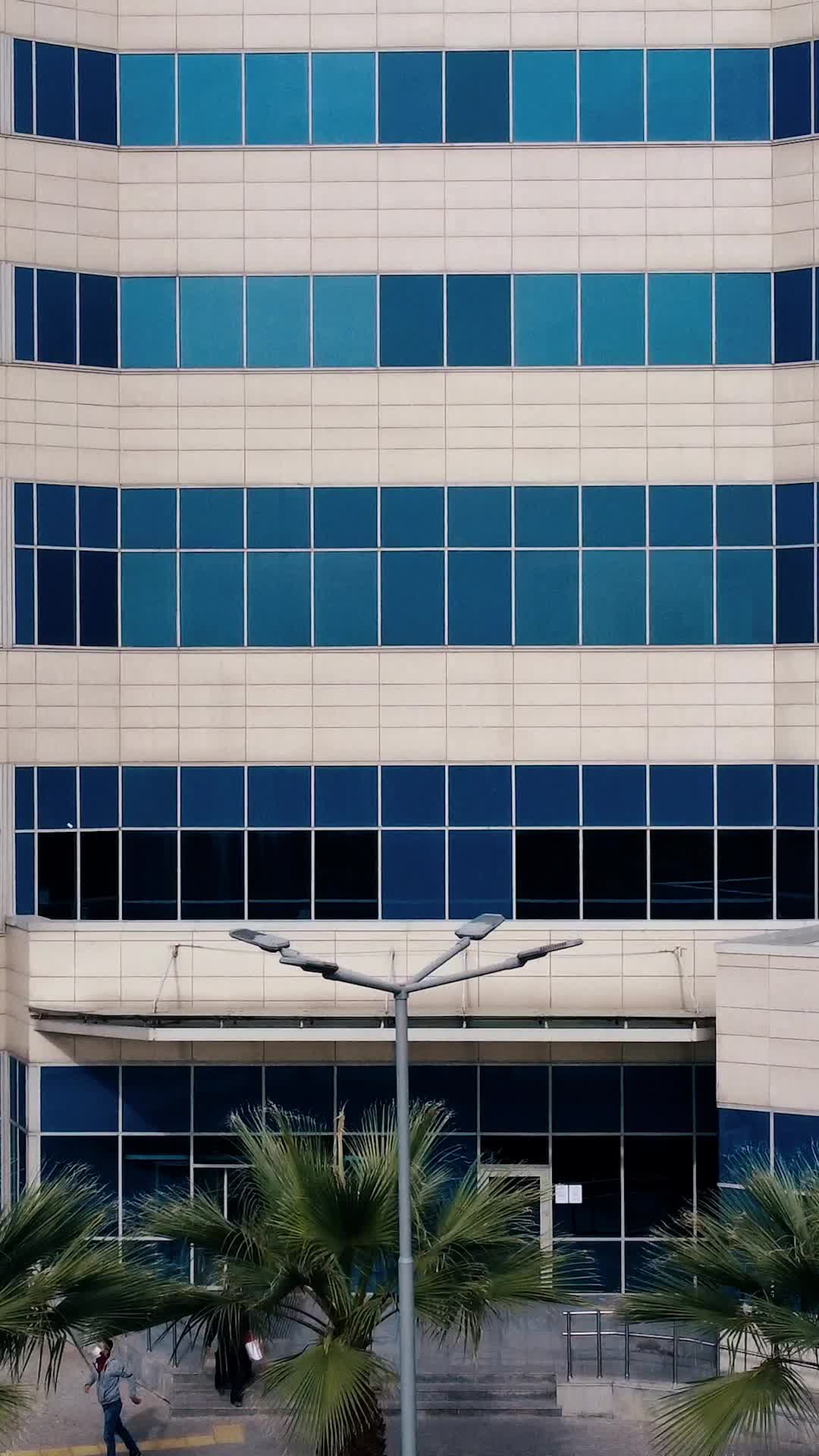 Episódio 76 de Grávida do Meu Rígido CEO Pai