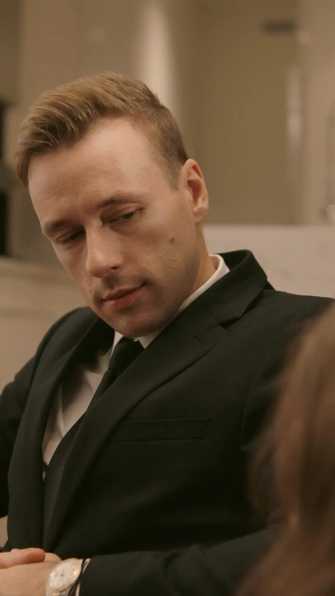 Episódio 12 de Marido Malvado, Por Favor, Acorde
