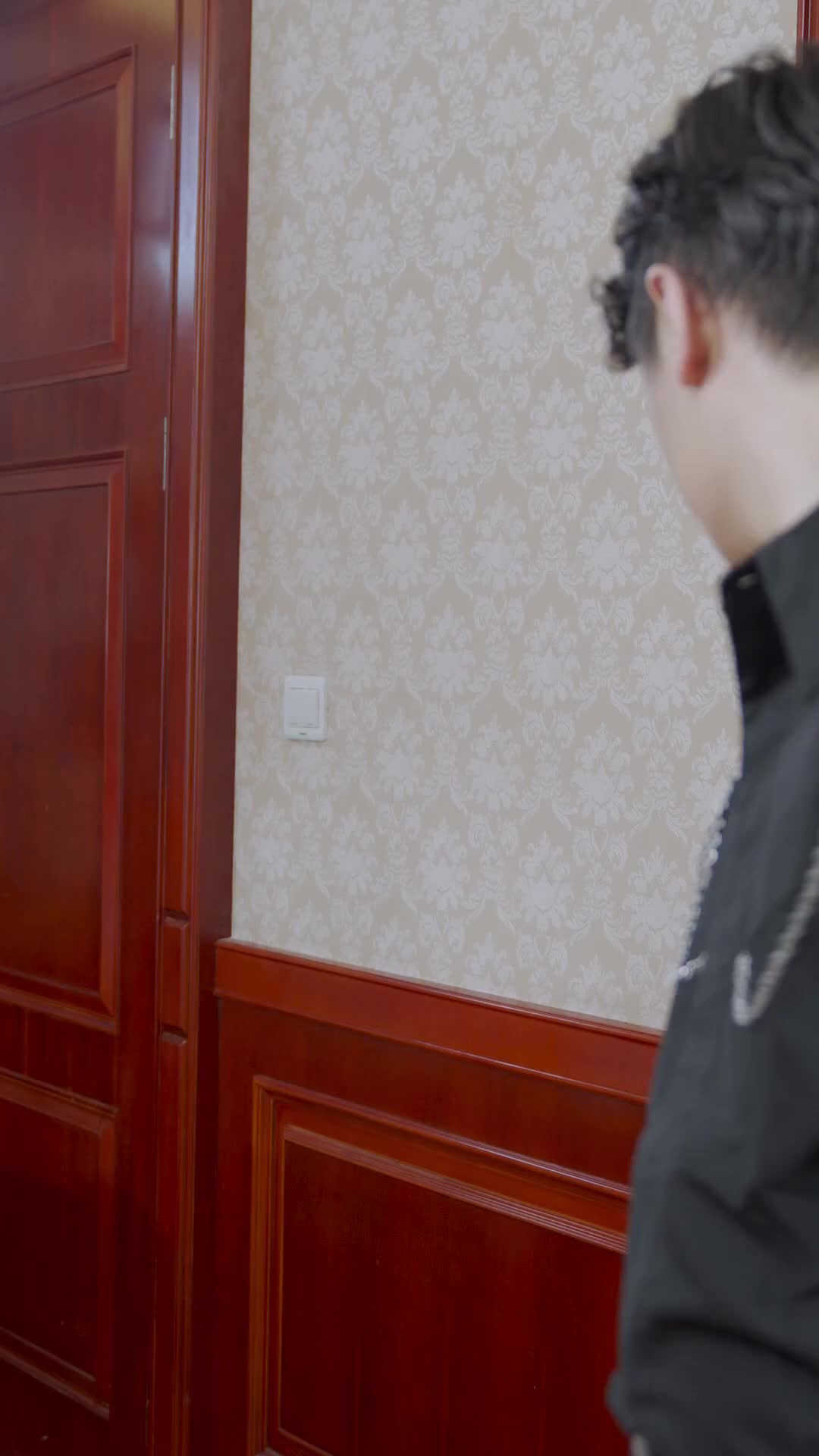 Episódio 6 de Meu Marido Bobo é um Multibilionário