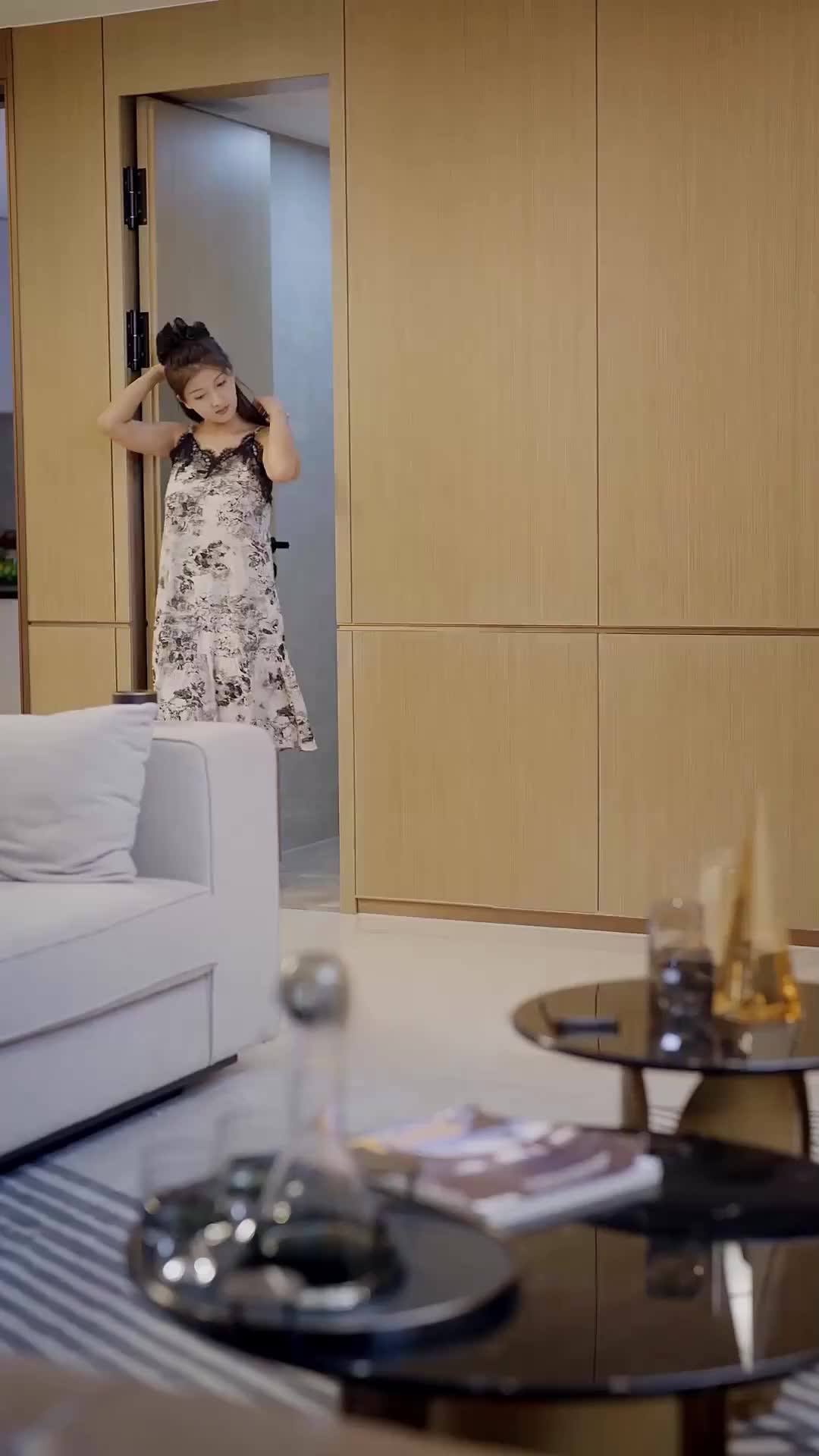 Episódio 16 de Meu Marido Sem-Teto é um Trilionário