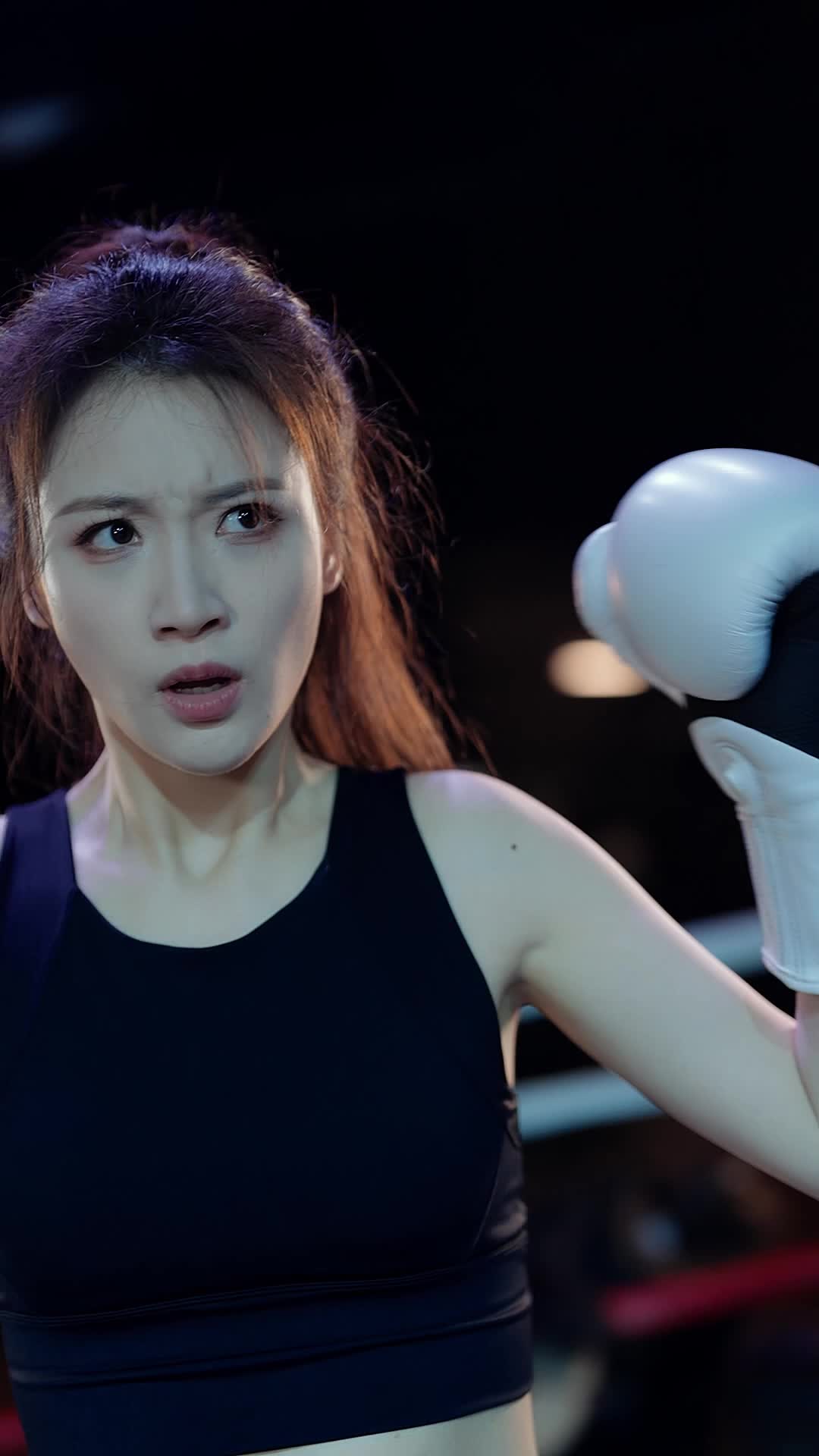 Episódio 11 de Minha Mãe, a Campeã de Boxe