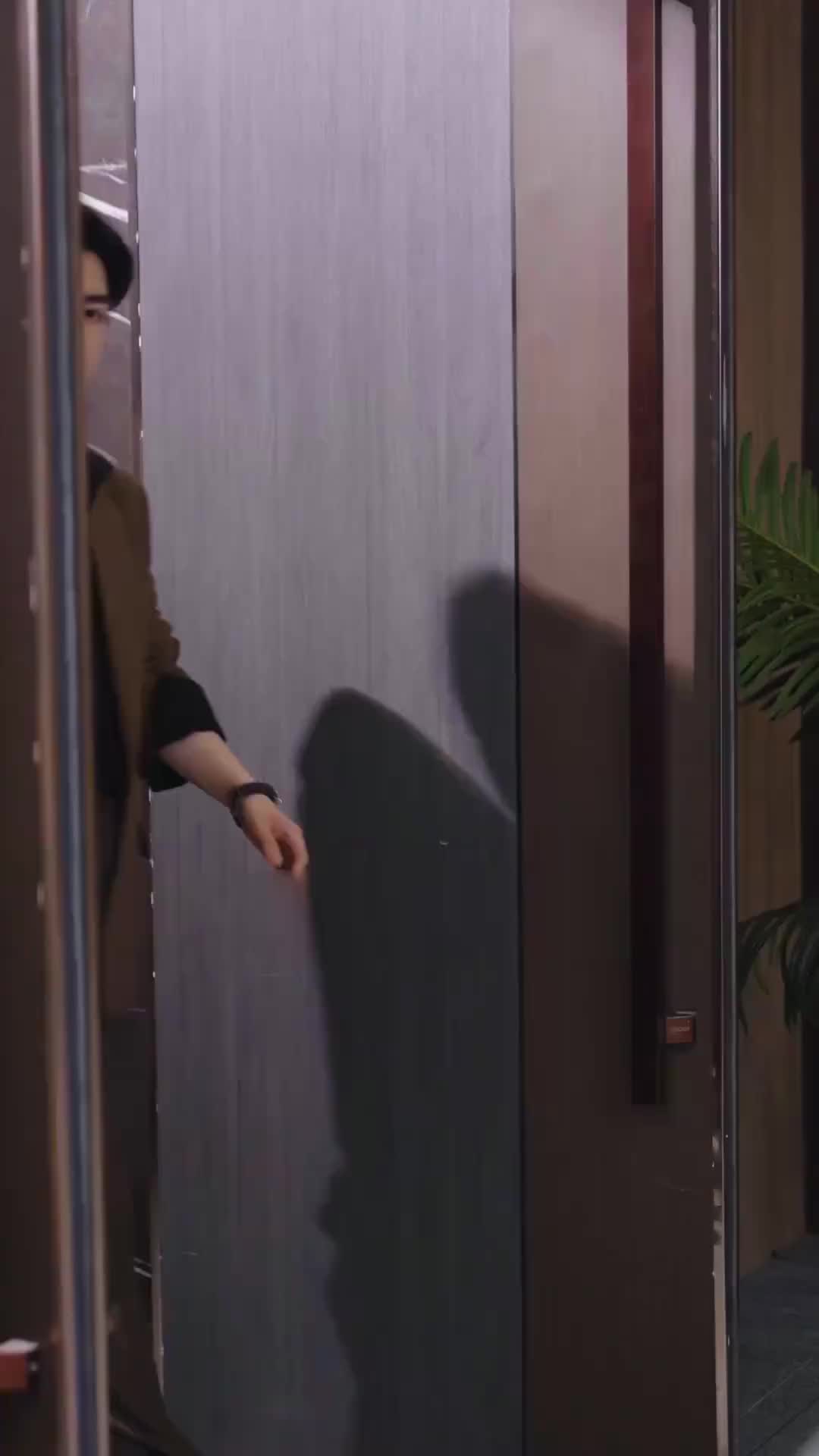 Episódio 17 de Minha Melhor Amiga Quer o CEO da Minha Aventura de Uma Noite