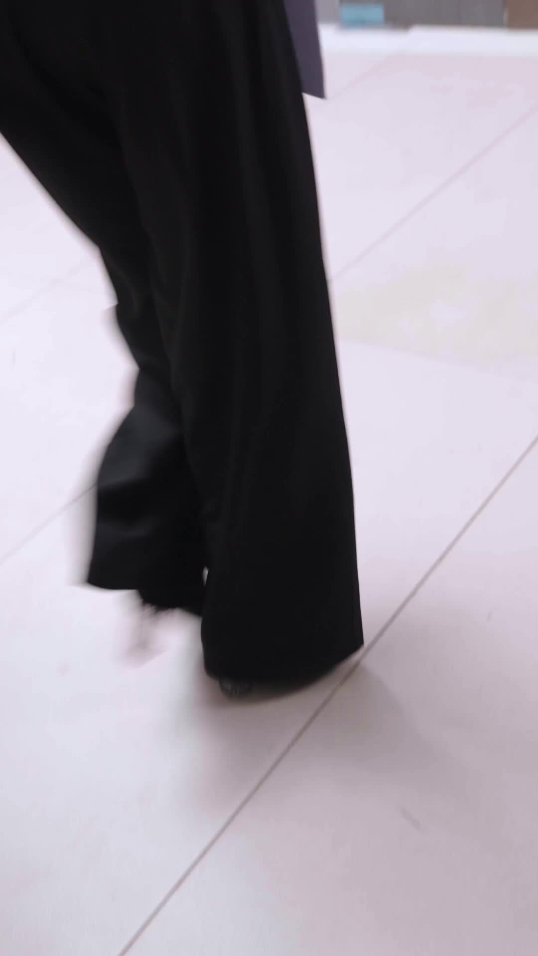 Episódio 56 de Minha Melhor Amiga Quer o CEO da Minha Aventura de Uma Noite