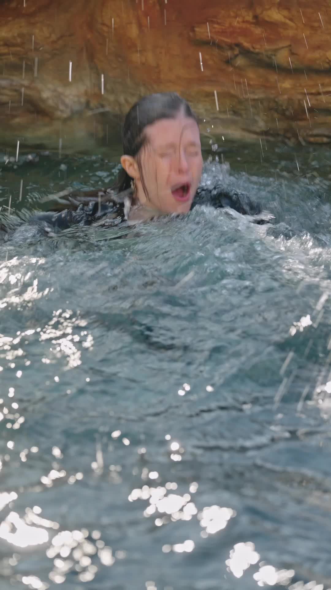 Episódio 2 de Muito tarde, Alfas