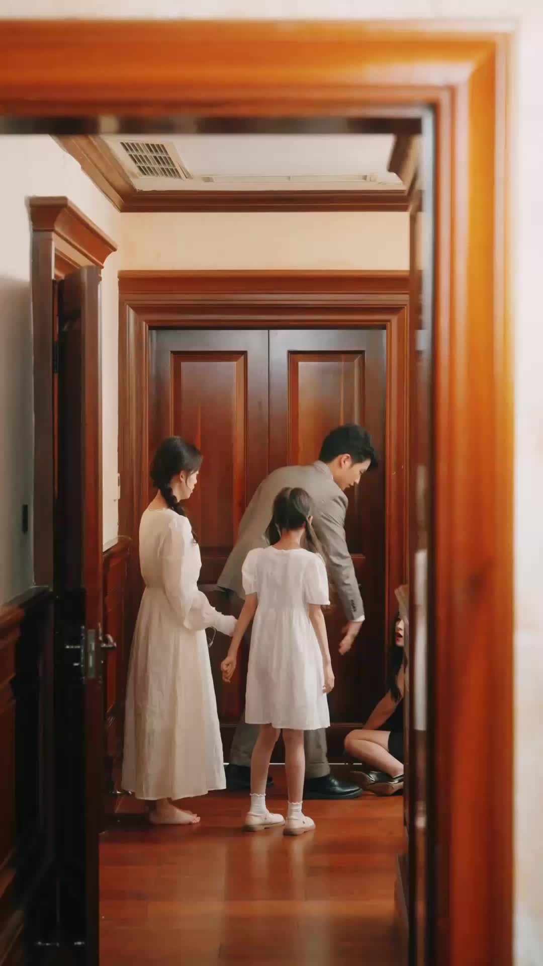 Episódio 19 de Mulher Alterada se Vinga e Recebe Tudo de Volta
