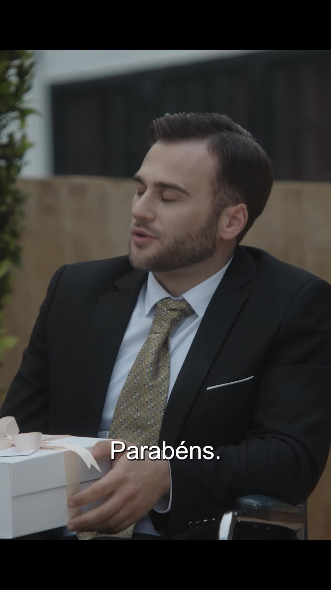 Episódio 55 de Nunca se divorcie de uma herdeira bilionária secreta