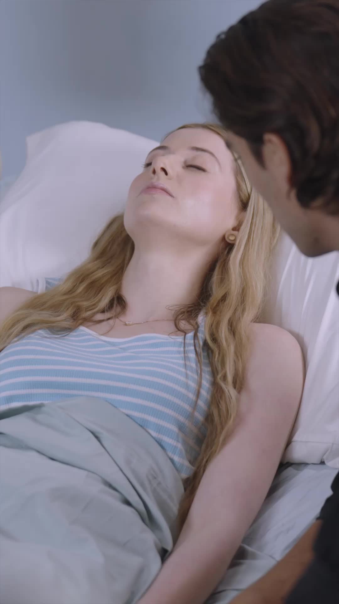 Episódio 74 de O Alfa Rei e sua Noiva Virgem