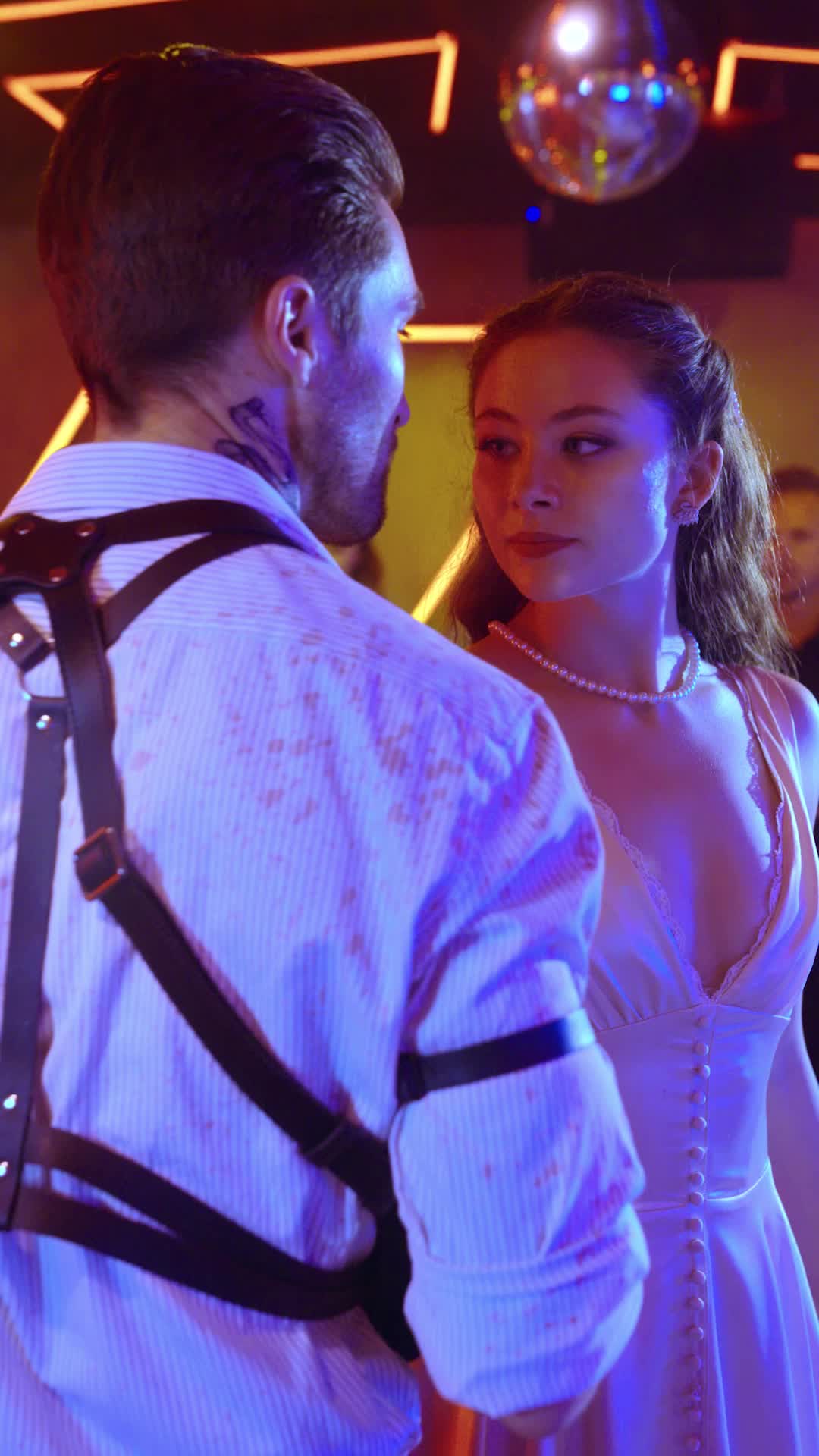 Episódio 17 de O amor é uma dança perigosa
