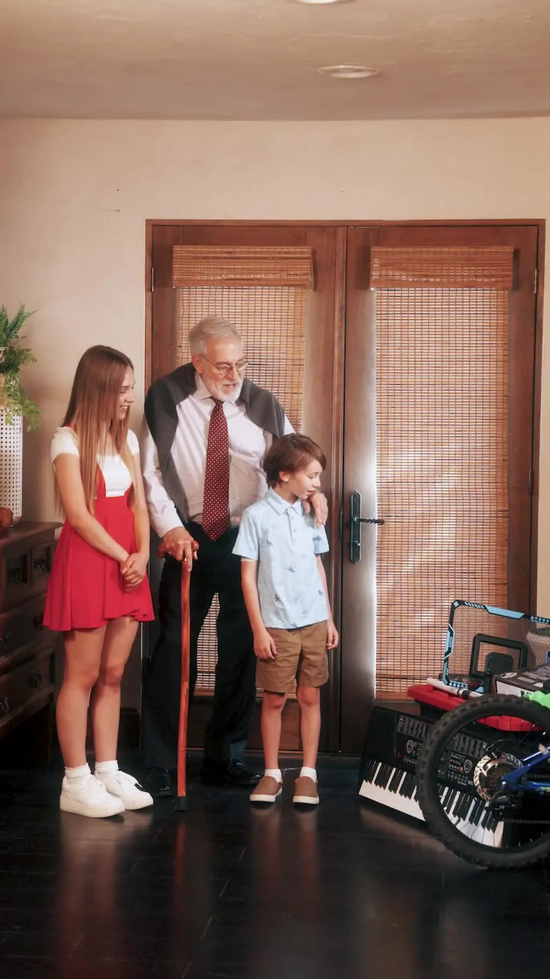 Episódio 36 de O bilionário se casou com uma garota sem-teto