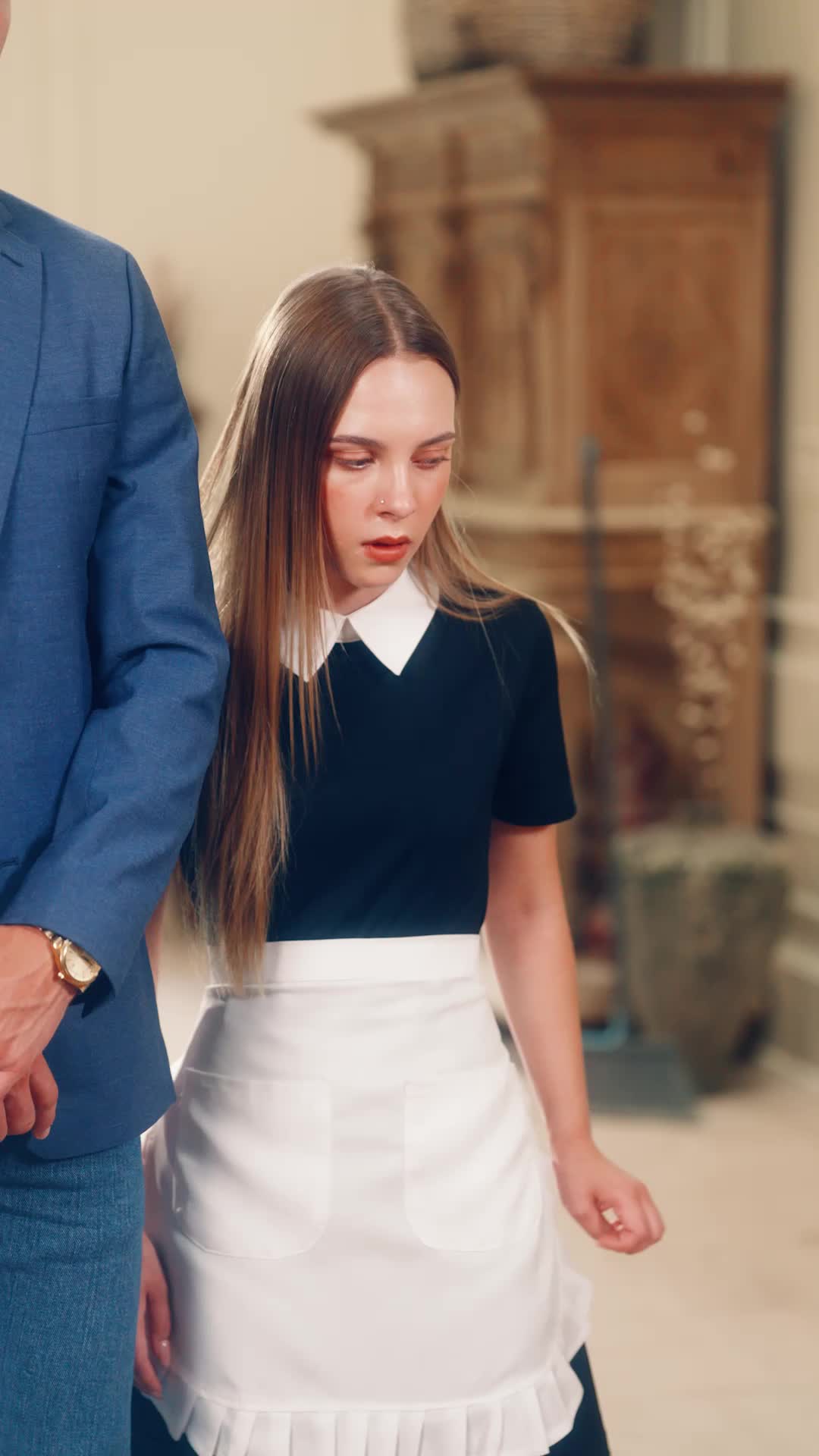 Episódio 42 de O bilionário se casou com uma garota sem-teto