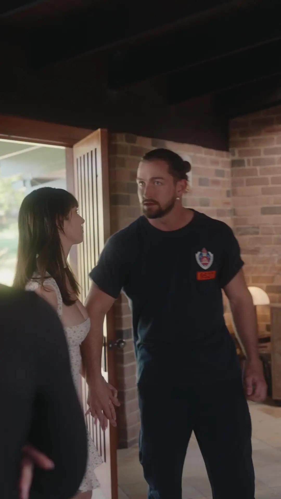 Episódio 10 de O Bombeiro Bilionário e Sua Doce Esposa