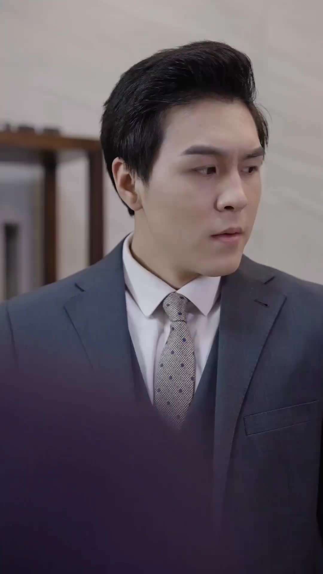Episódio 16 de O CEO Astuto e Sua Esposa Irresistível