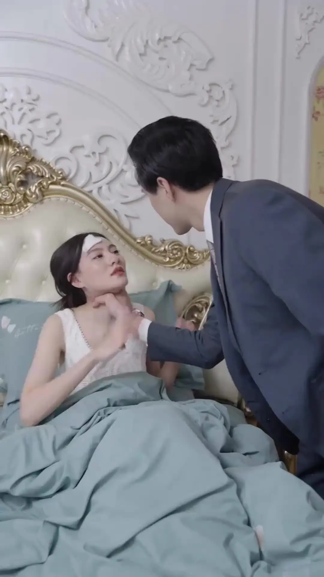Episódio 20 de O CEO Astuto e Sua Esposa Irresistível
