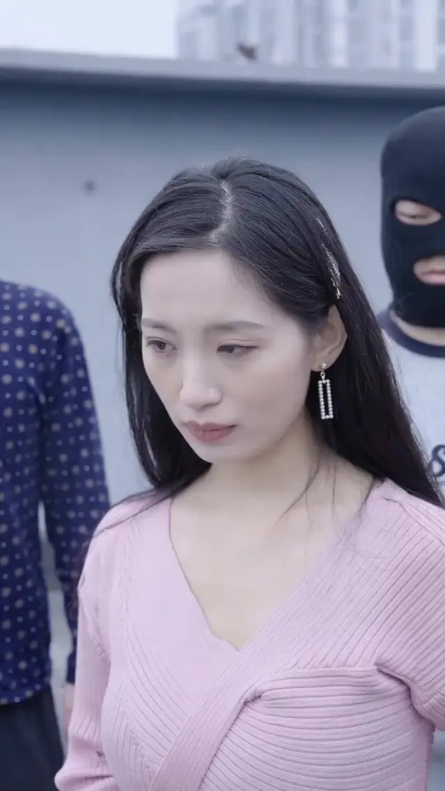 Episódio 34 de O CEO Astuto e Sua Esposa Irresistível