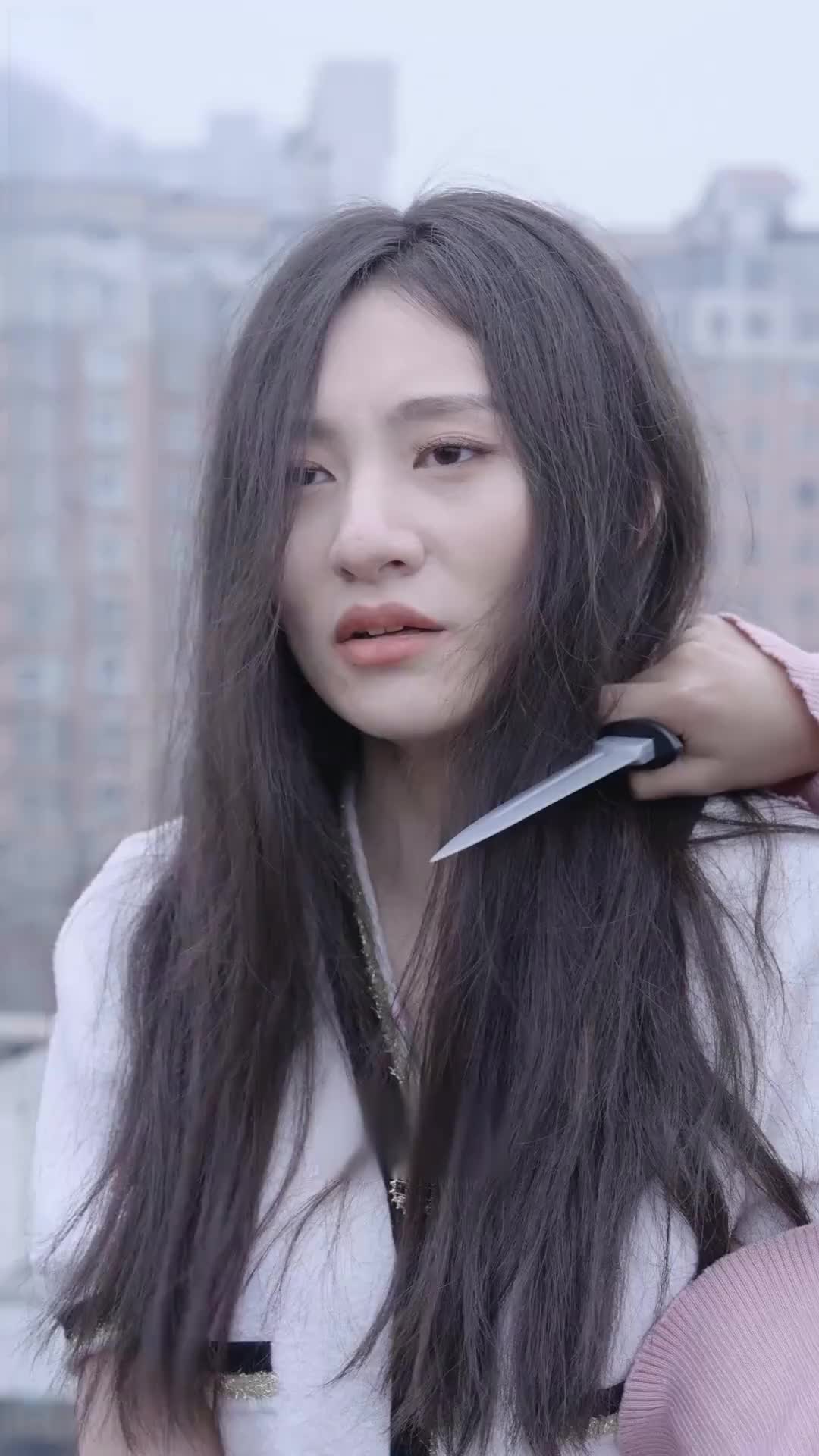 Episódio 35 de O CEO Astuto e Sua Esposa Irresistível