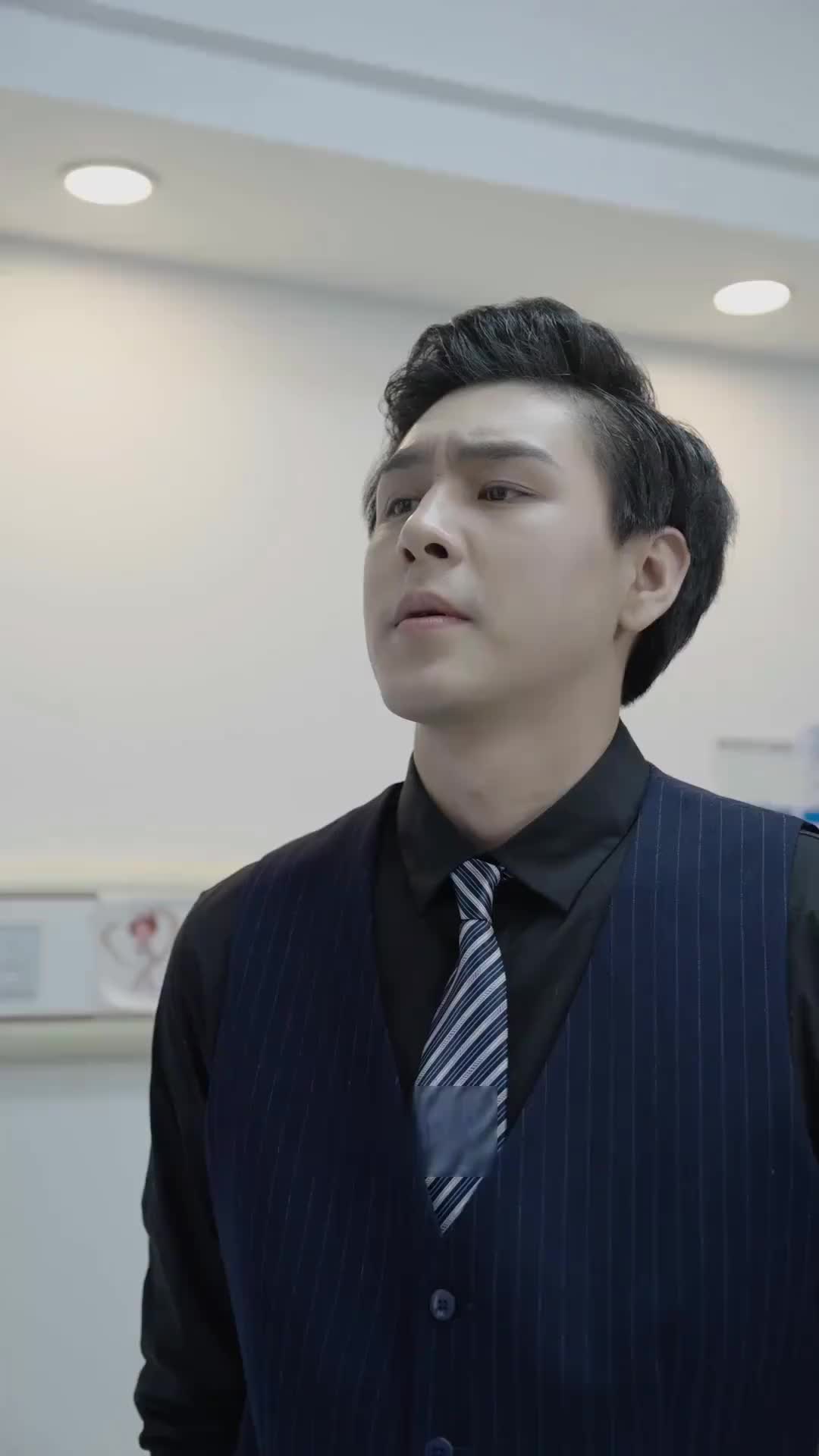 Episódio 5 de O CEO Astuto e Sua Esposa Irresistível