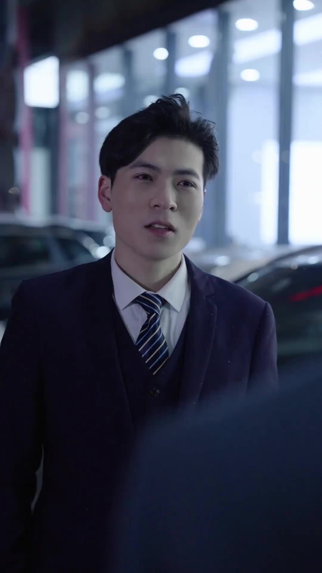 Episódio 55 de O CEO Astuto e Sua Esposa Irresistível