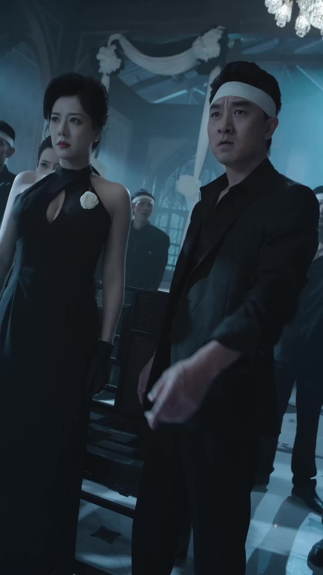 Episódio 8 de O funeral que criou um chefão