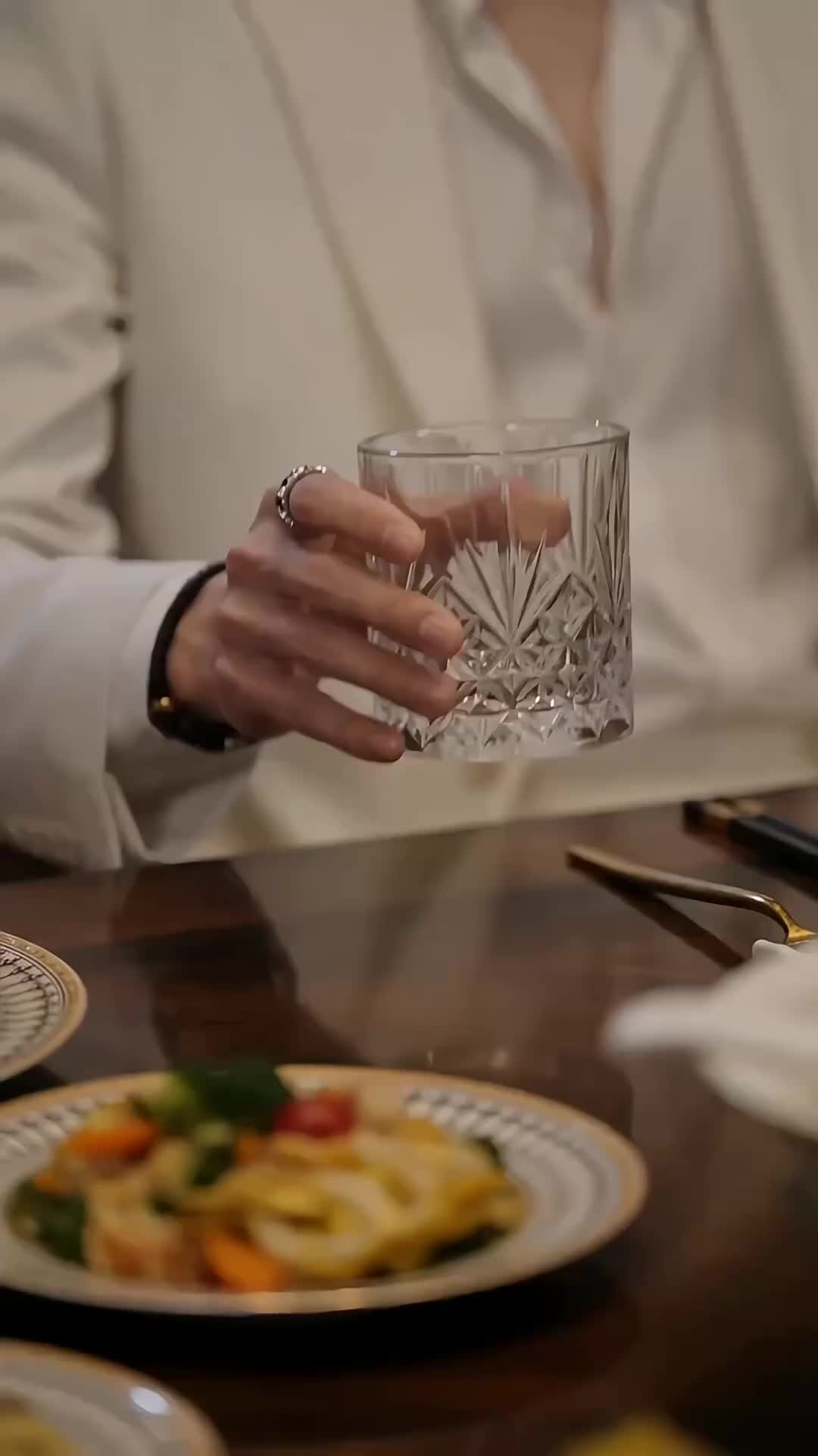 Episódio 28 de O Homem Que Eu Deveria Esquecer