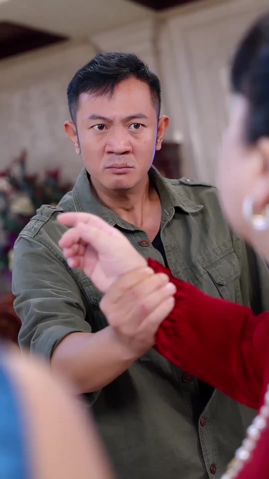 Episódio 6 de O Lendário Pai Retorna