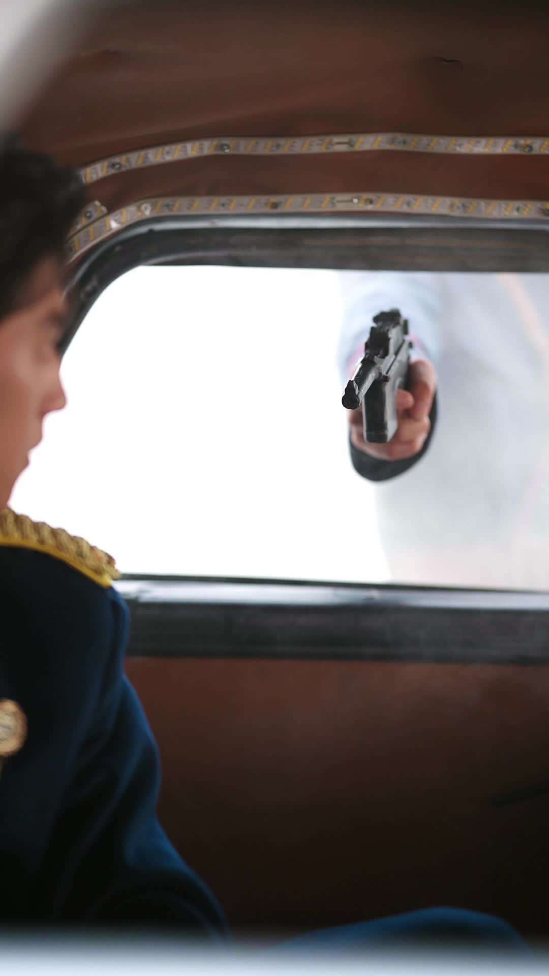 Episódio 11 de Ops! Meu general marido pode ouvir meus pensamentos