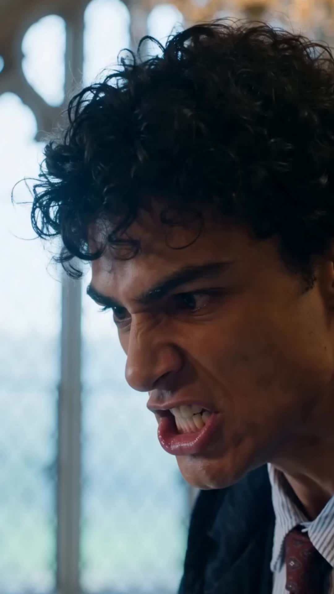 Episódio 18 de Ops! O Chefe da Máfia Está no Meu Corpo