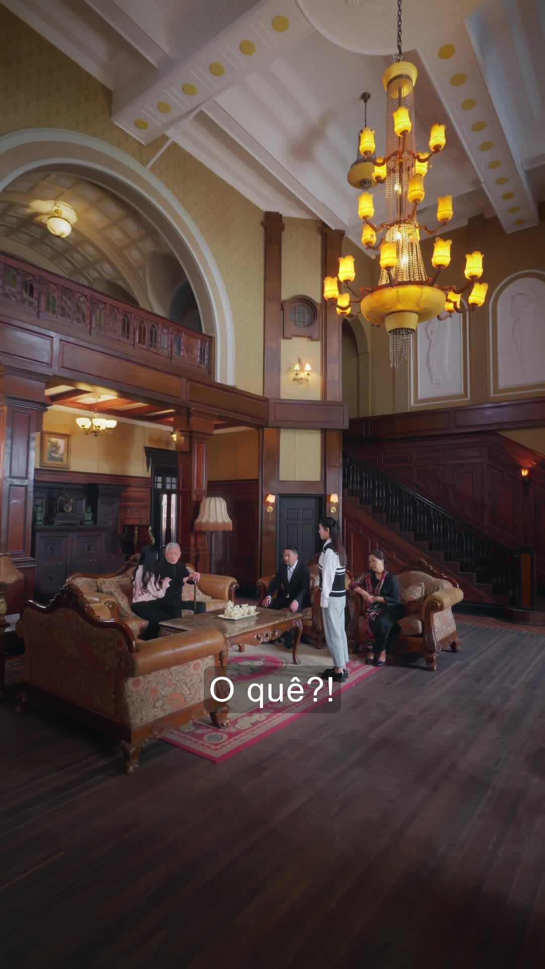 Episódio 12 de Os Três Filhos Mimam a Mamãe