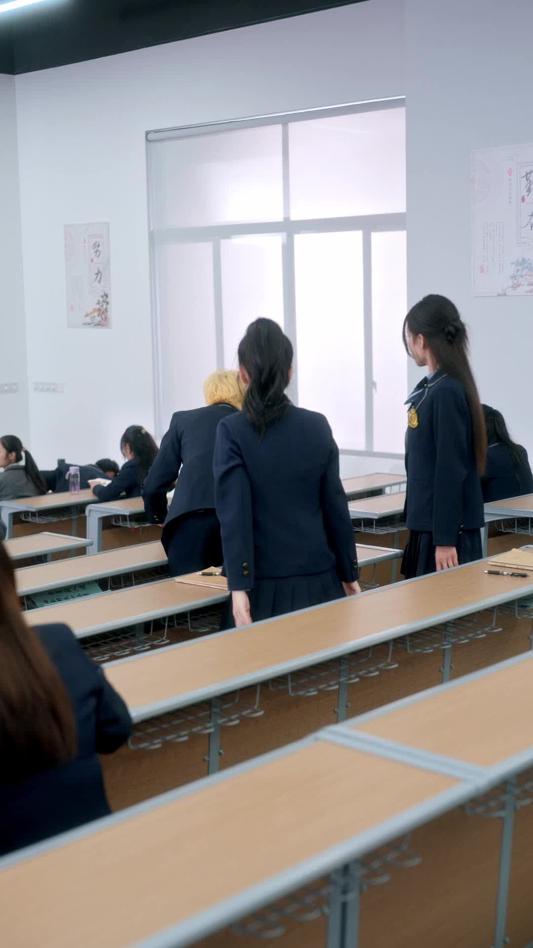 Episódio 10 de Presa na história? agora vou mudar meu destino