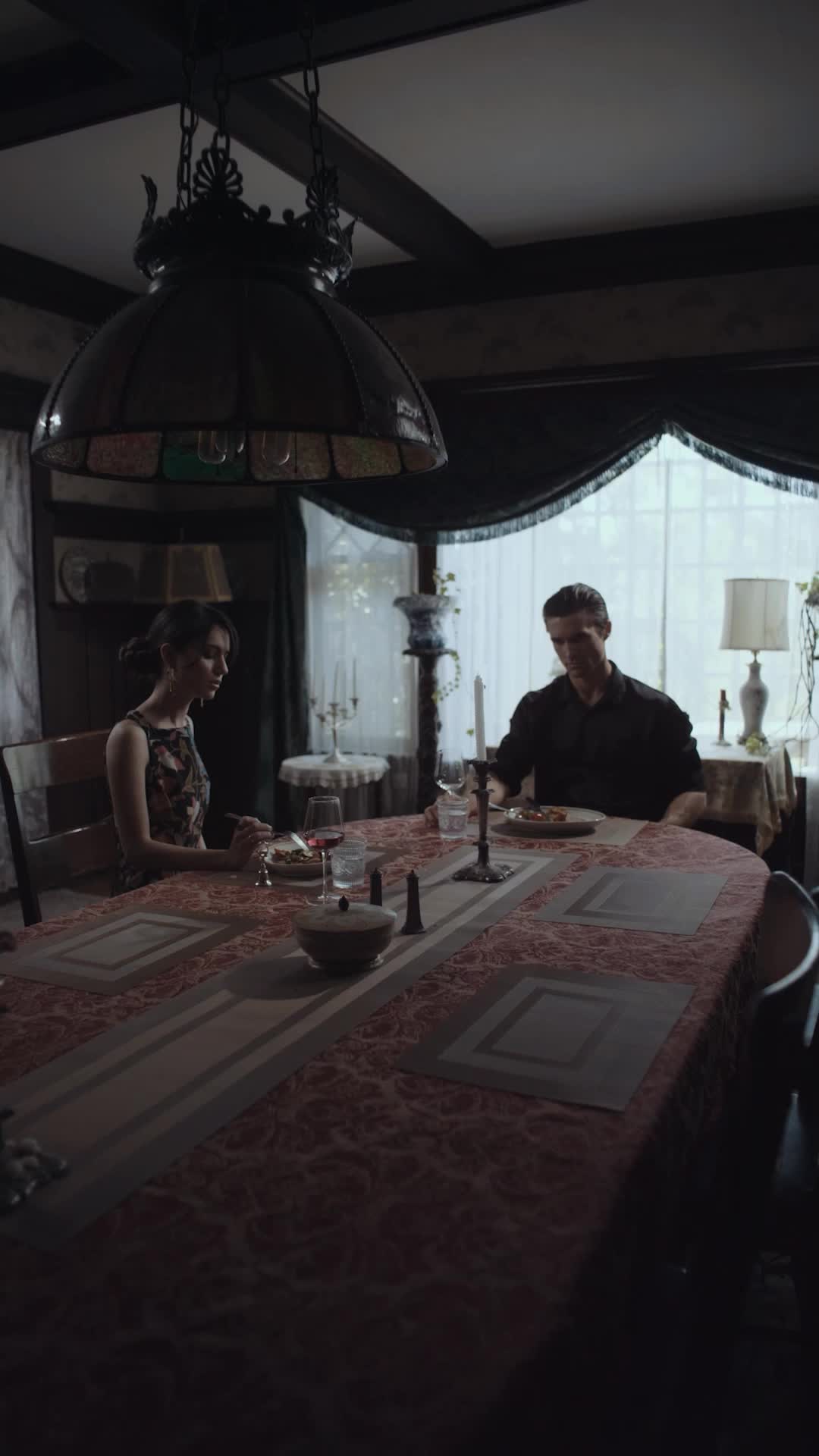 Episódio 34 de Preso pela Vingança: Dormindo com o Inimigo