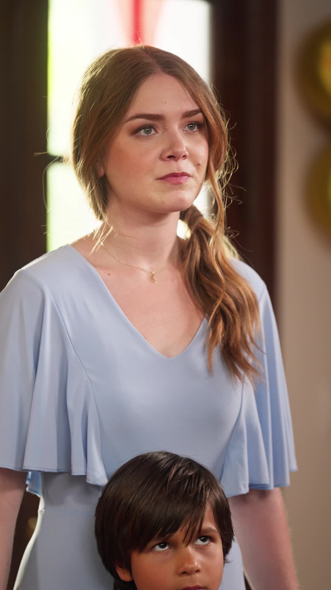 Episódio 18 de Rainha Alfa Traída Ressurge das Cinzas