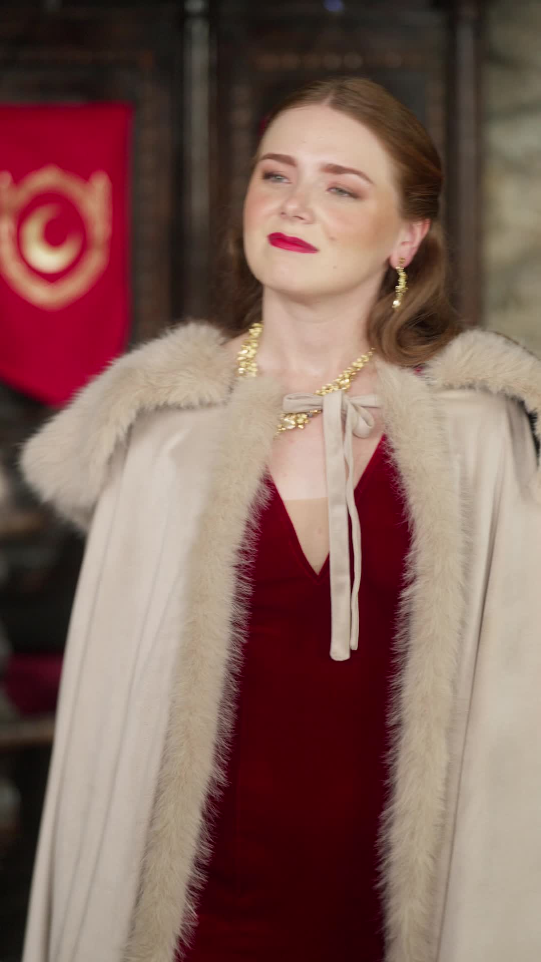 Episódio 27 de Rainha Alfa Traída Ressurge das Cinzas