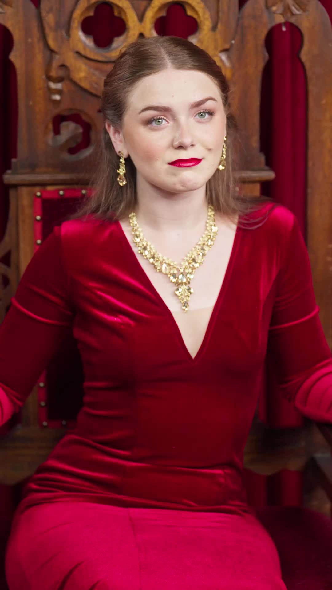 Episódio 35 de Rainha Alfa Traída Ressurge das Cinzas