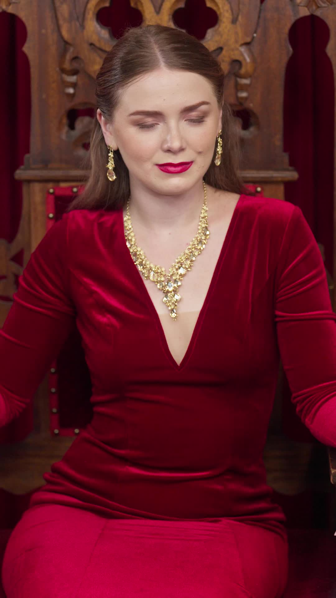 Episódio 47 de Rainha Alfa Traída Ressurge das Cinzas