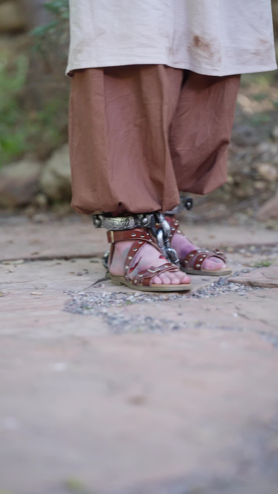 Episódio 5 de Rainha Alfa Traída Ressurge das Cinzas
