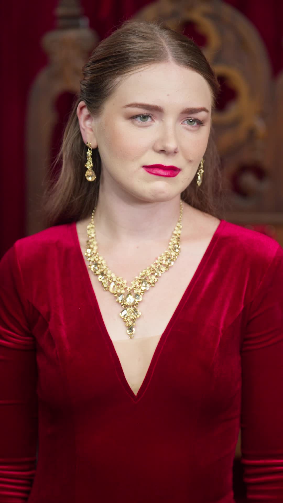 Episódio 51 de Rainha Alfa Traída Ressurge das Cinzas