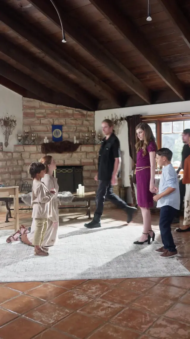 Episódio 6 de Rainha Alfa Traída Ressurge das Cinzas