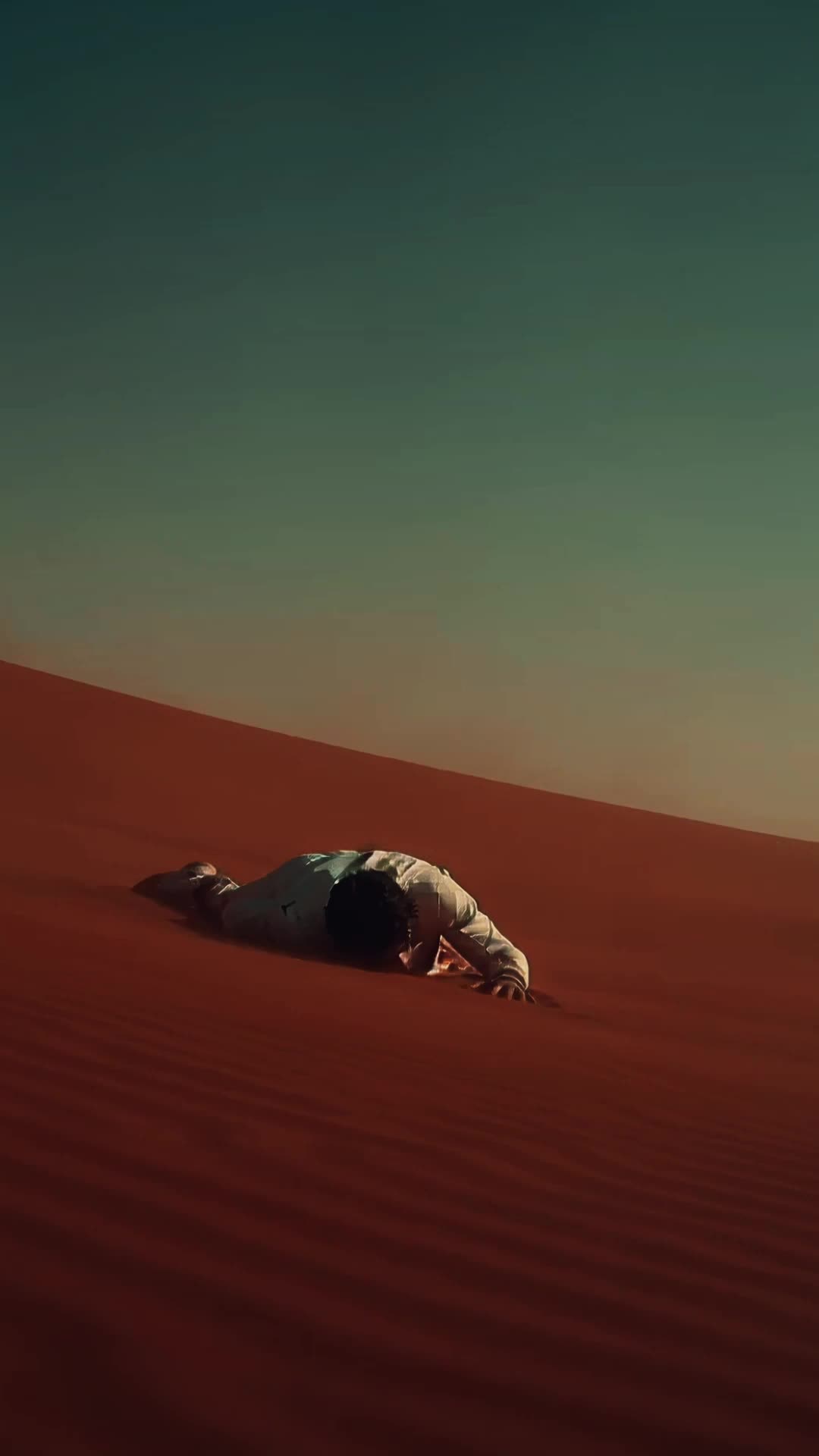 Episódio 1 de Rei de Marte: Da Poeira Vermelha Ele Ascende