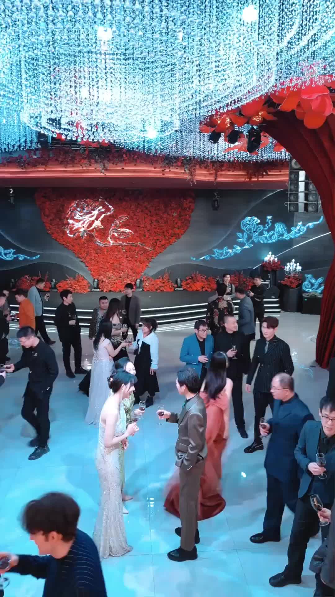 Episódio 10 de Rei do Submundo luta por sua esposa