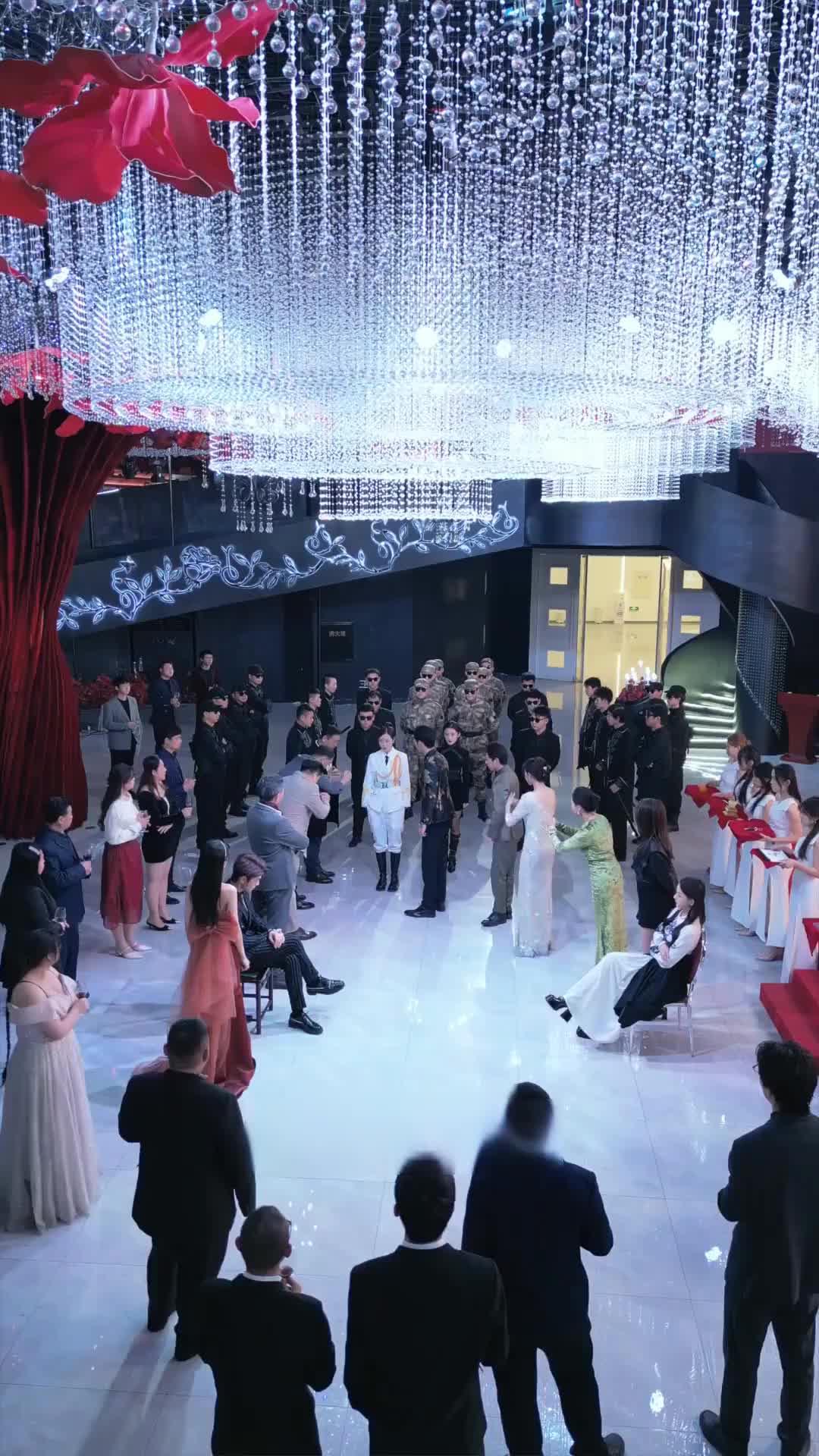 Episódio 34 de Rei do Submundo luta por sua esposa
