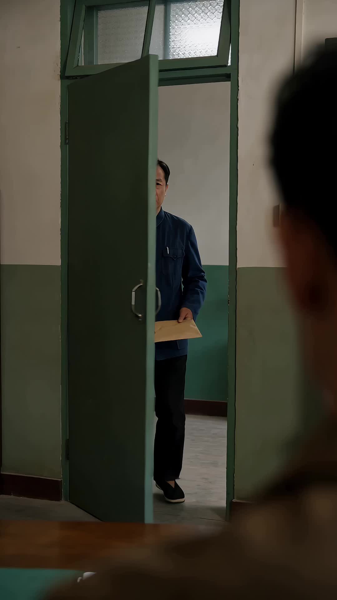 Episódio 13 de Renascida nos Anos 80, Escolhi a Ciência em vez do Amor