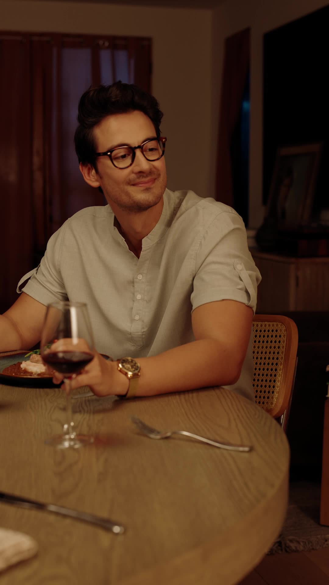 Episódio 22 de Resistir ao Sr. Lloyd: Romance Idade-gap
