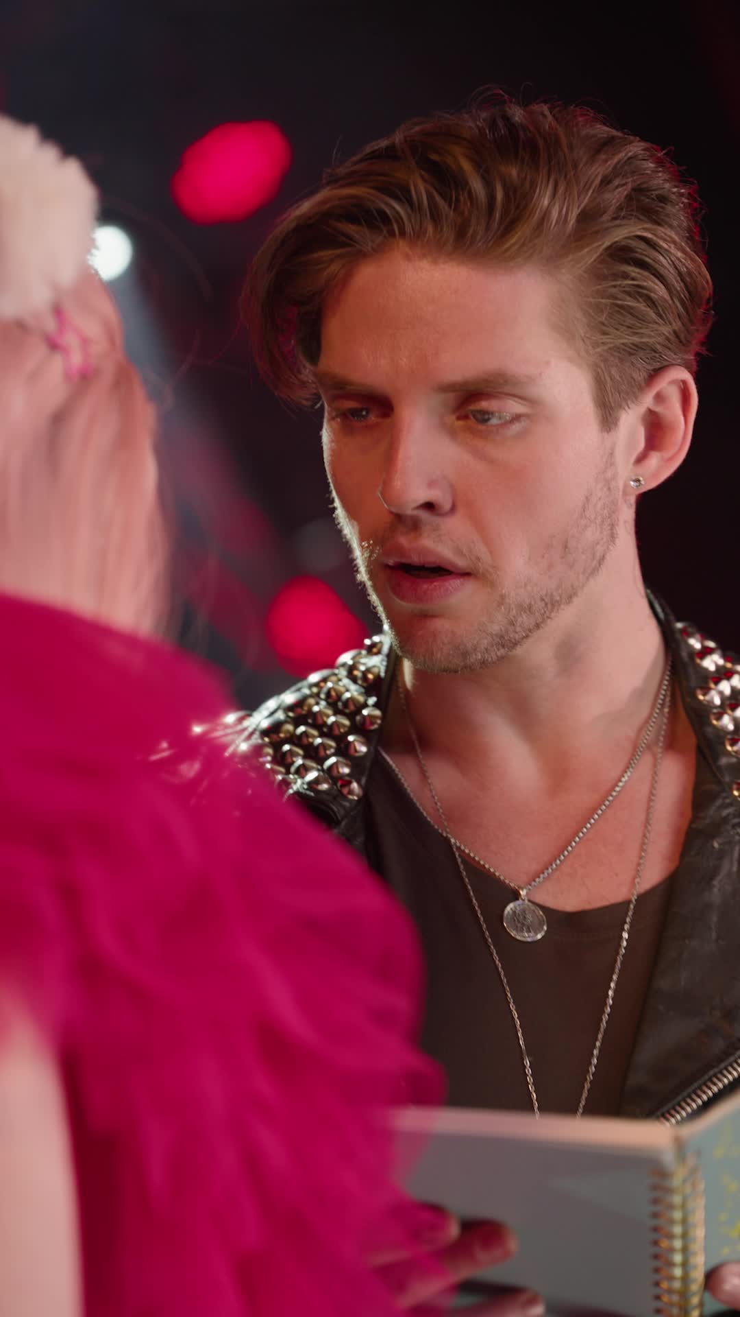 Episódio 4 de Romance nos bastidores com o popstar