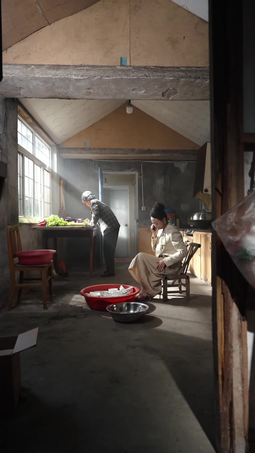 Episódio 4 de Três Filhas Prestando Homenagem