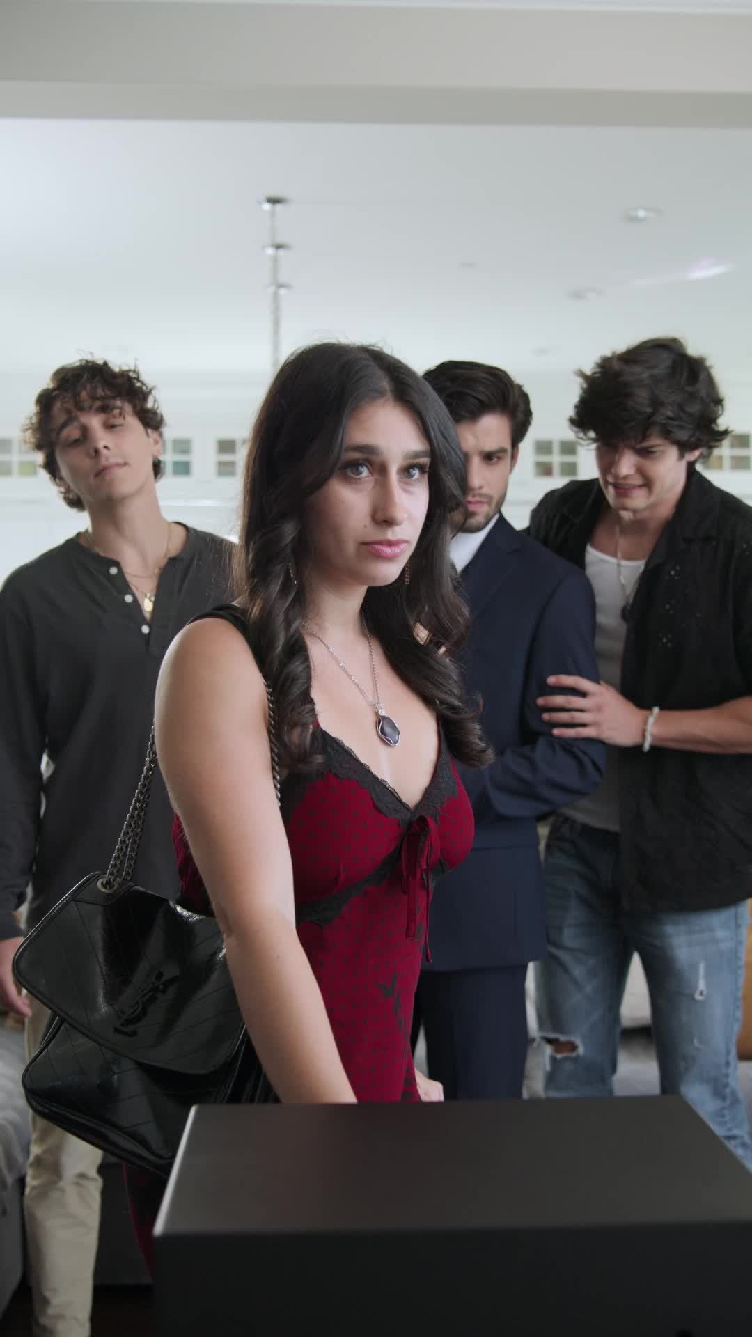 Episódio 10 de Três Irmãos Me Mimam