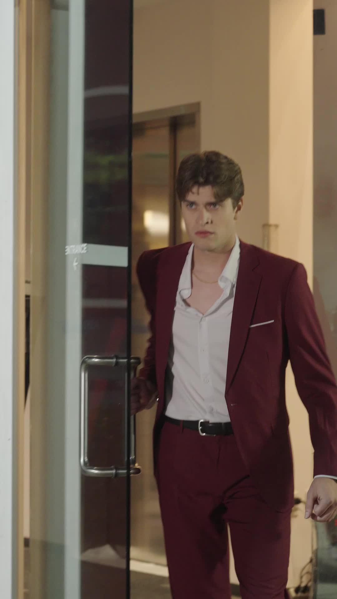 Episódio 43 de Troquei Meu Ex pelo Tio Bilionário Dele