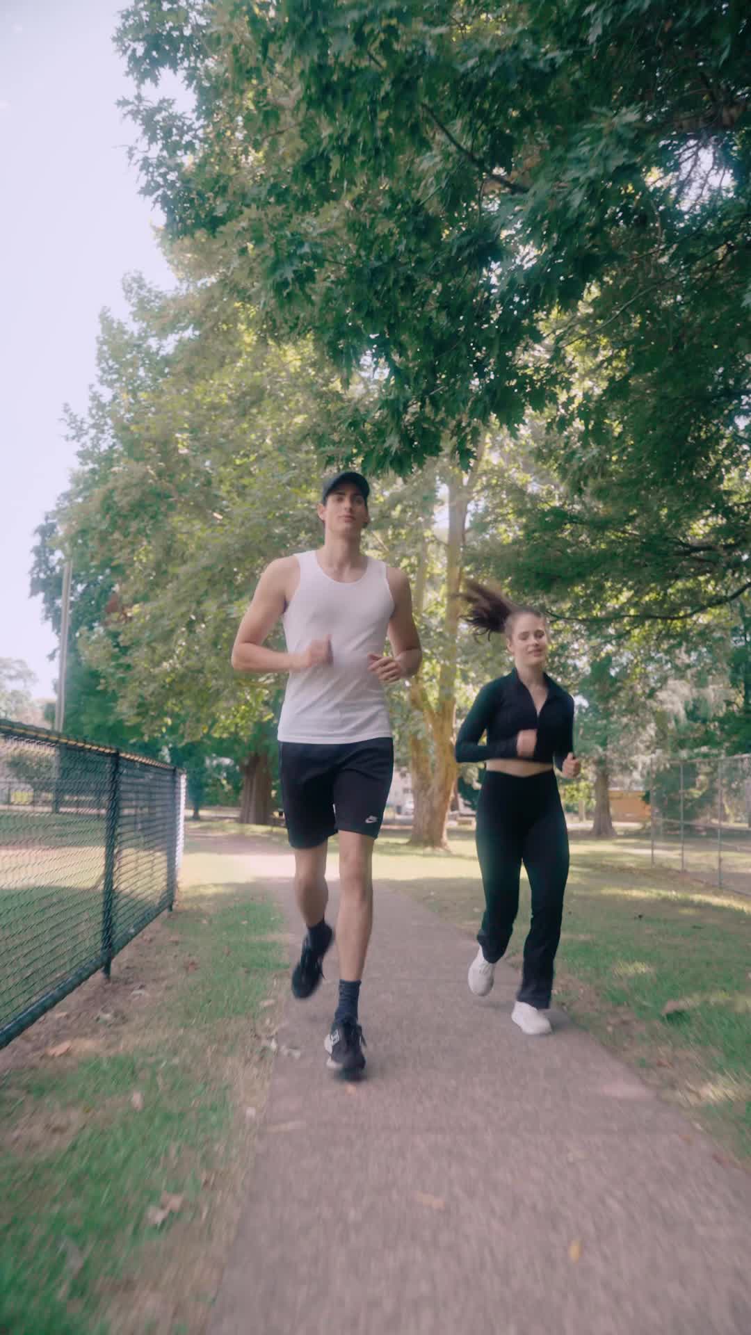 Episódio 23 de Um Amor Proibido nos Hamptons: O Irmão da Minha BFF
