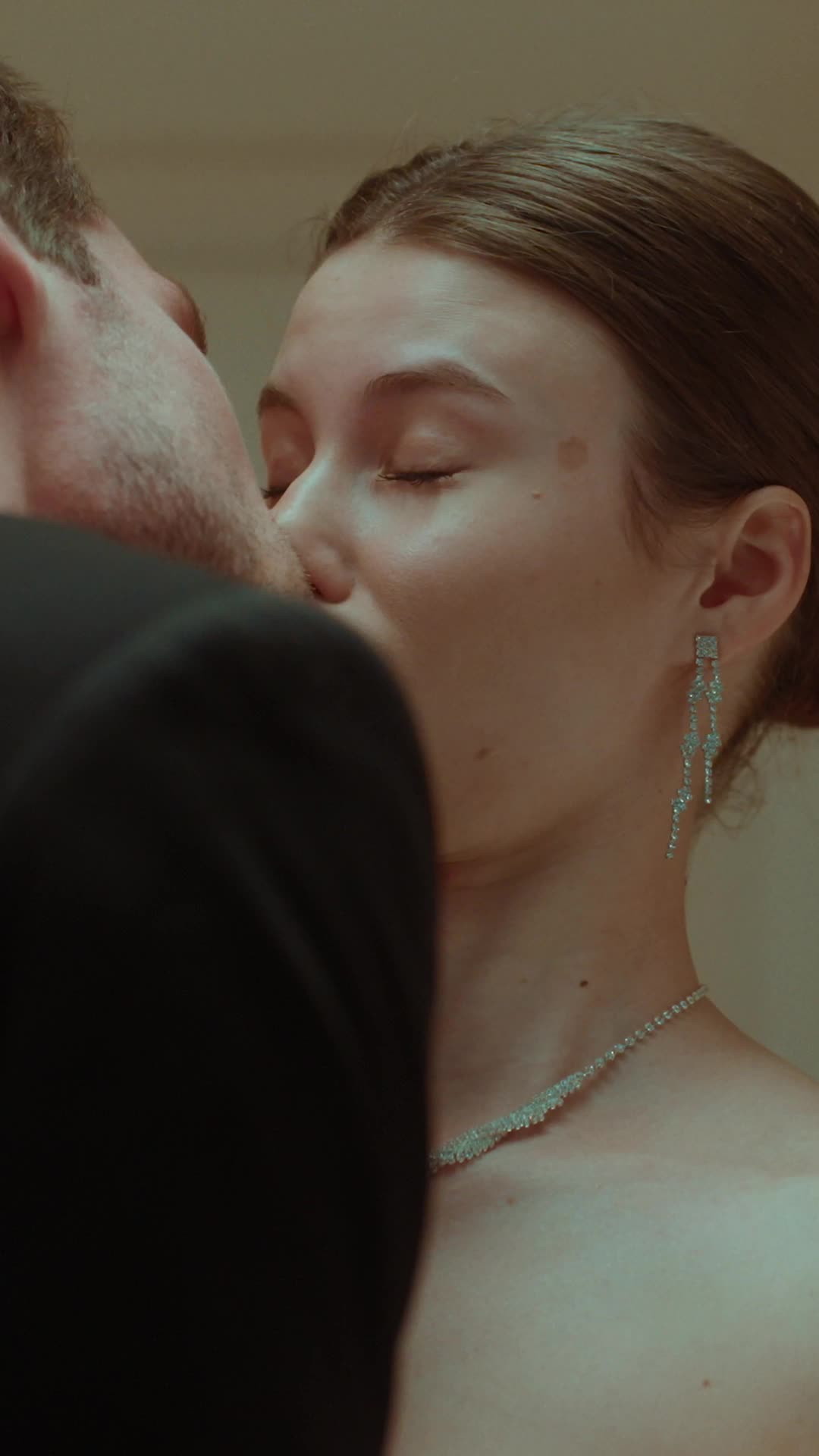 Episódio 13 de Unidos pelo Casamento, Libertos pelo Amor